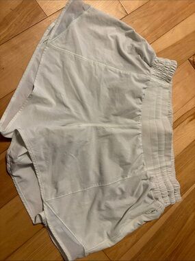 Lululemon Butter yellow Women's Athletic Shorts with Elastic Waistband